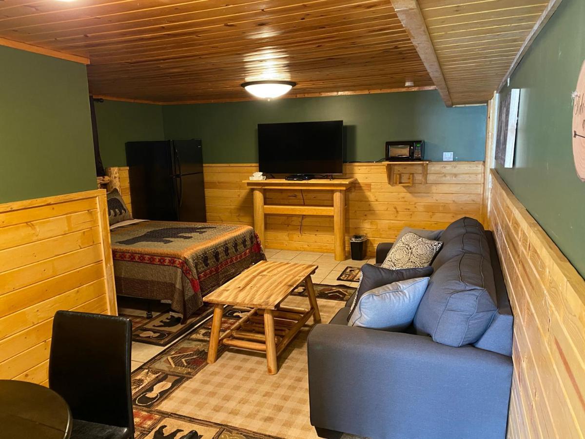 The Fishing Bear Lodge 阿什顿 外观 照片