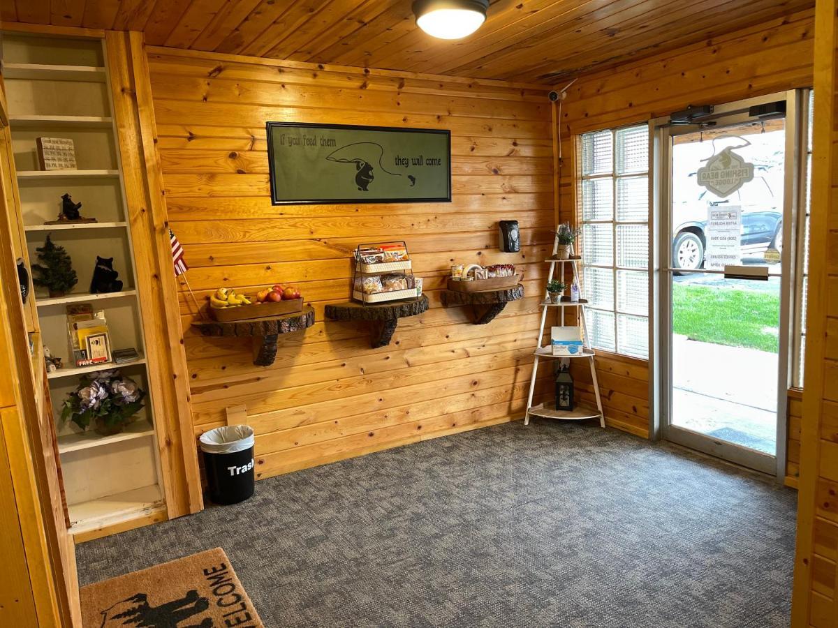 The Fishing Bear Lodge 阿什顿 外观 照片